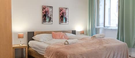 1 chambre, fer et planche Ă repasser, Wi-Fi, literie fournie