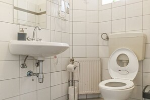 Douche, sèche-cheveux