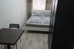 5 habitaciones, wifi y ropa de cama 