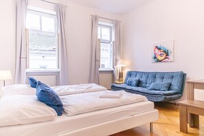 2 室のベッドルーム、WiFi、ベッドシーツ