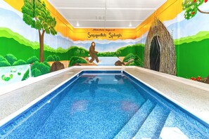 Piscine intérieure, piscine chauffée