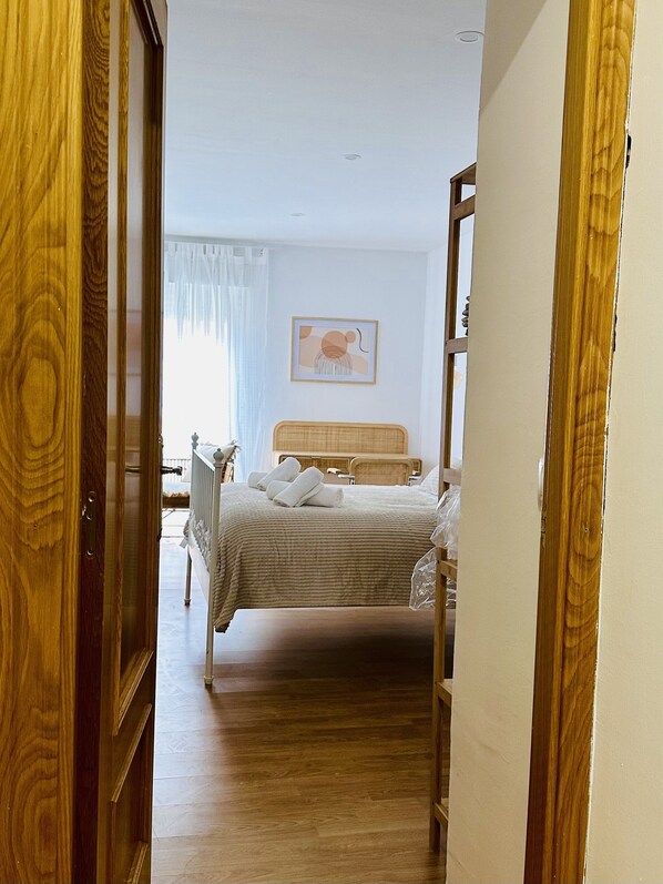 2 quartos, Wi-Fi, roupa de cama