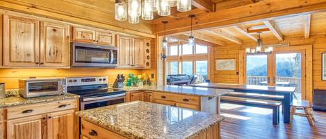 Mikrowelle, Ofen, Herdplatte, Geschirrspüler