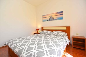 2 bedrooms - Holiday apartment with air conditioning (Valbandon)