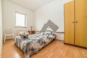 2 bedrooms, WiFi - Holiday apartment with air conditioning (Pula)