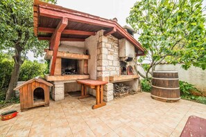 Terrace/patio - Holiday apartment with air conditioning (Pula)