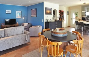 Interior - Cozy home in Maussane Les Alpilles (Maussane Les Alpilles)