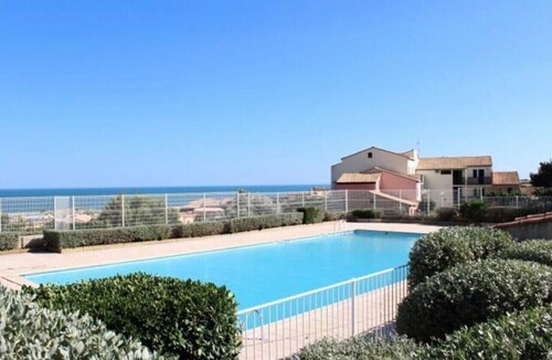 Appartement 'La Perle Marine' avec vue sur la mer, piscine partagée et Wi-Fi