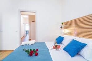2 Schlafzimmer, Bügeleisen/Bügelbrett, kostenloses WLAN, Bettwäsche