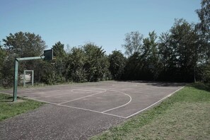 Sportplatz