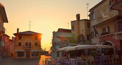 Apartment 'Mare Caorle Int 1' with Wi-Fi and Air Conditioning