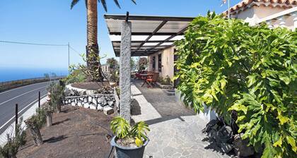 Ferienwohnung 'Casa La Podona- A' mit Meerblick und gemeinsamer Terrasse