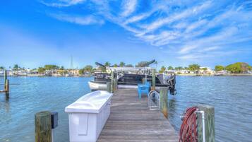 House (3 Bedrooms) | Property amenity