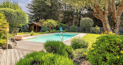 Villa 'Avec Piscine - Plage 400 M' con piscina privada, terraza privada y Wi-Fi