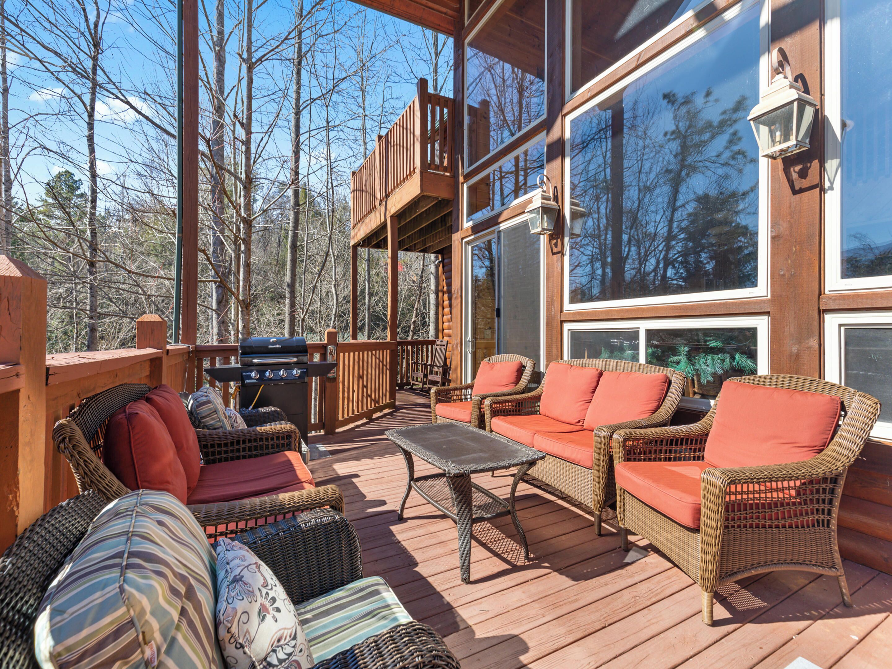 Studio (4 Bedrooms) | Property amenity