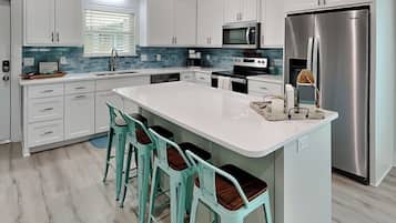 House (3 Bedrooms) | Property amenity