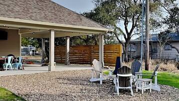 منزل (3 Bedrooms) | وسائل الراحة في المنشأة