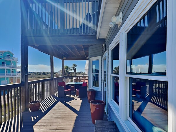 Rumah, Beberapa Tempat Tidur, patio, pemandangan samudra | Halaman properti