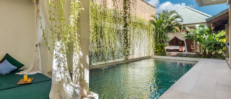 Piscina all'aperto