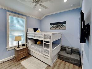 Ferienhaus, Mehrere Betten, Terrasse, Gartenblick