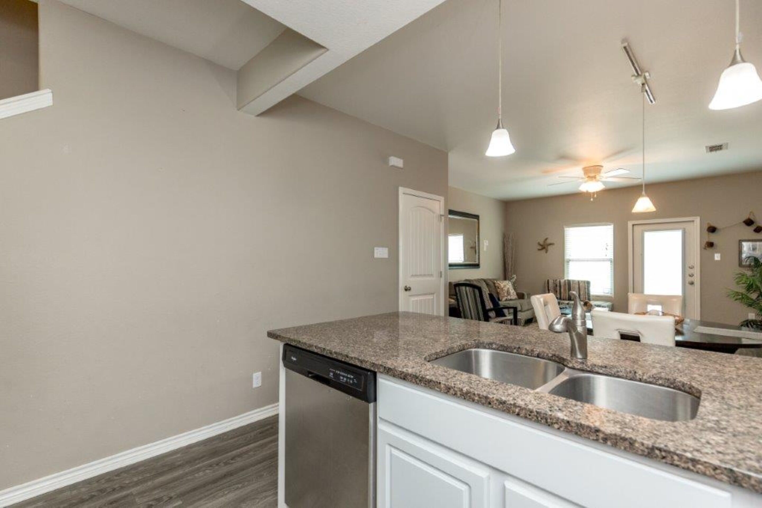 Studio (3 Bedrooms) | Accommodatievoorziening