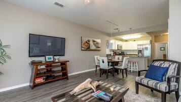 Studio (3 Bedrooms) | Majoituspaikan julkisivu