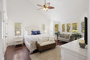 5 Schlafzimmer, Bügeleisen/Bügelbrett, kostenloses WLAN, Bettwäsche