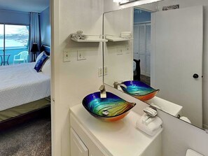 Condo (3 Bedrooms) | Servicio de la propiedad