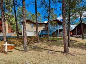 House (4 Bedrooms) | Property amenity - Blue Sky by Ruidoso Vacation Rentals (Ruidoso)