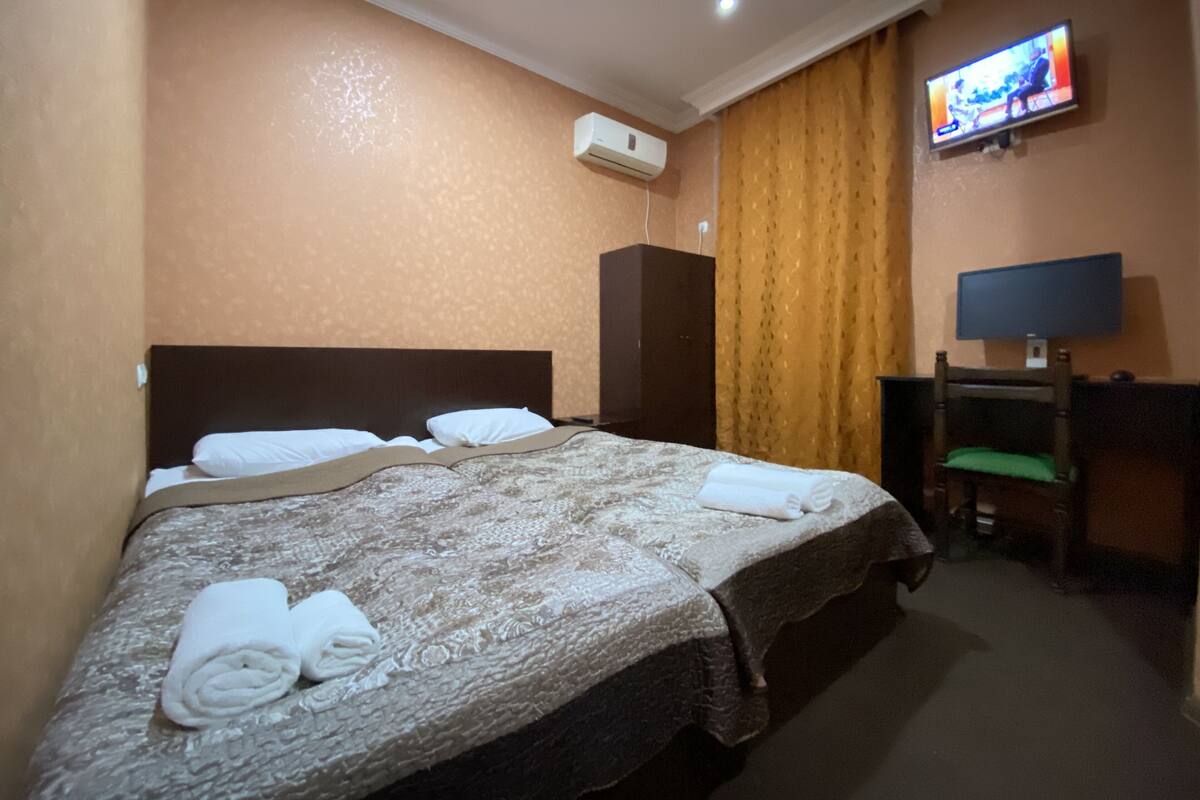 Economy Twin Room