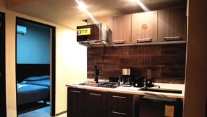 Grand Apartment | Private kitchen - Hotelito´s (Santa María Huatulco)