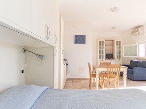 1 soveværelse, internetforbindelse