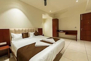 Room - Patel Comforts Inn And Suites (Mysore)
