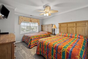 4 bedrooms, WiFi, bed sheets