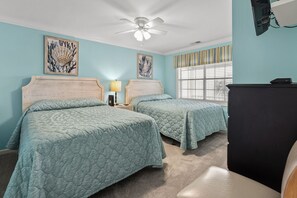 4 bedrooms, WiFi, bed sheets