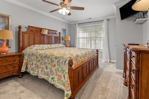 4 bedrooms, WiFi, bed sheets