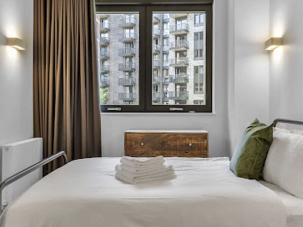 1 bedroom, iron/ironing board, WiFi