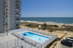 Pool - Sea Terrace 88th St, Outdoor Pool, Oceanfront building & View, *FREE Linen Pkg* (Ocean City)
