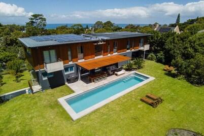 Treestone Villa | Hermanus | Pool | Mountain views