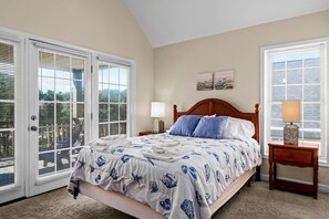 6 soverom, skrivebord, wi-fi og sengetøy