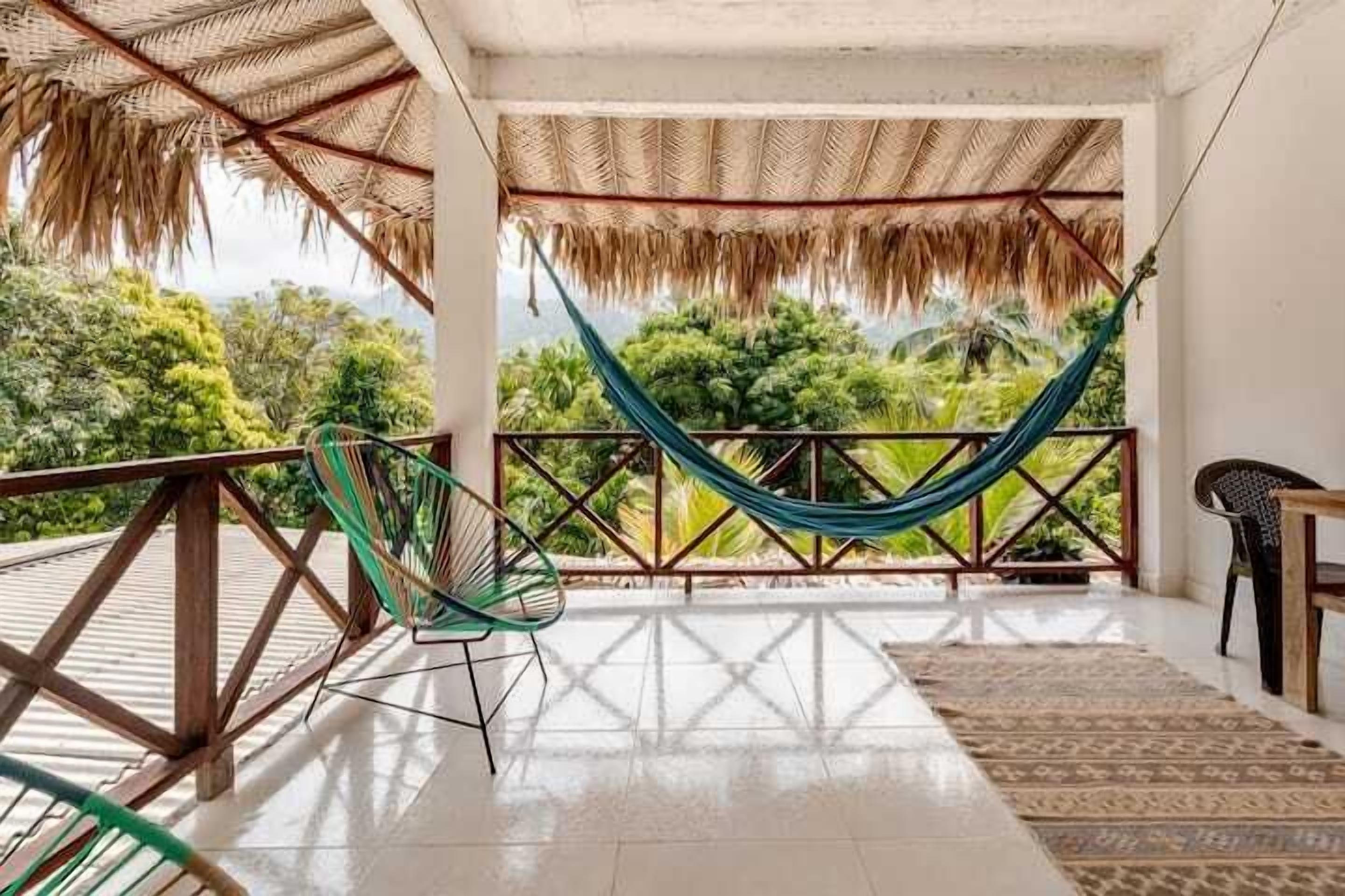 غرفة ديلوكس - غرفة نوم واحدة - منظر للجبل | شرفة/رواق