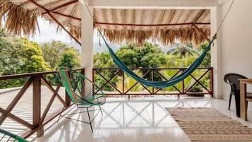 Deluxe Room, 1 Bedroom, Mountain View | Terrace/patio