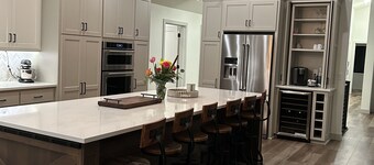 Luxurious lake home, new 4 bdrm, 3 bath 2 kitchens modern farmhouse on SRCL.org