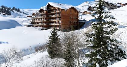 Joli appartement pour 3 personnes avec WIFI, TV et balcon