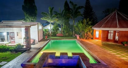 Sprunger Avenue-Tulia Homes