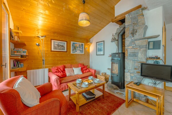 TV - 3 chambres - Plan des Reines - 356, Le Tour (Argentière), France (Le Tour (Argentière))