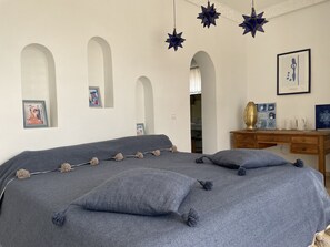 7 habitaciones, tabla de planchar con plancha y wifi gratis 
