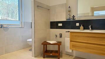 Haartrockner, Handtücher