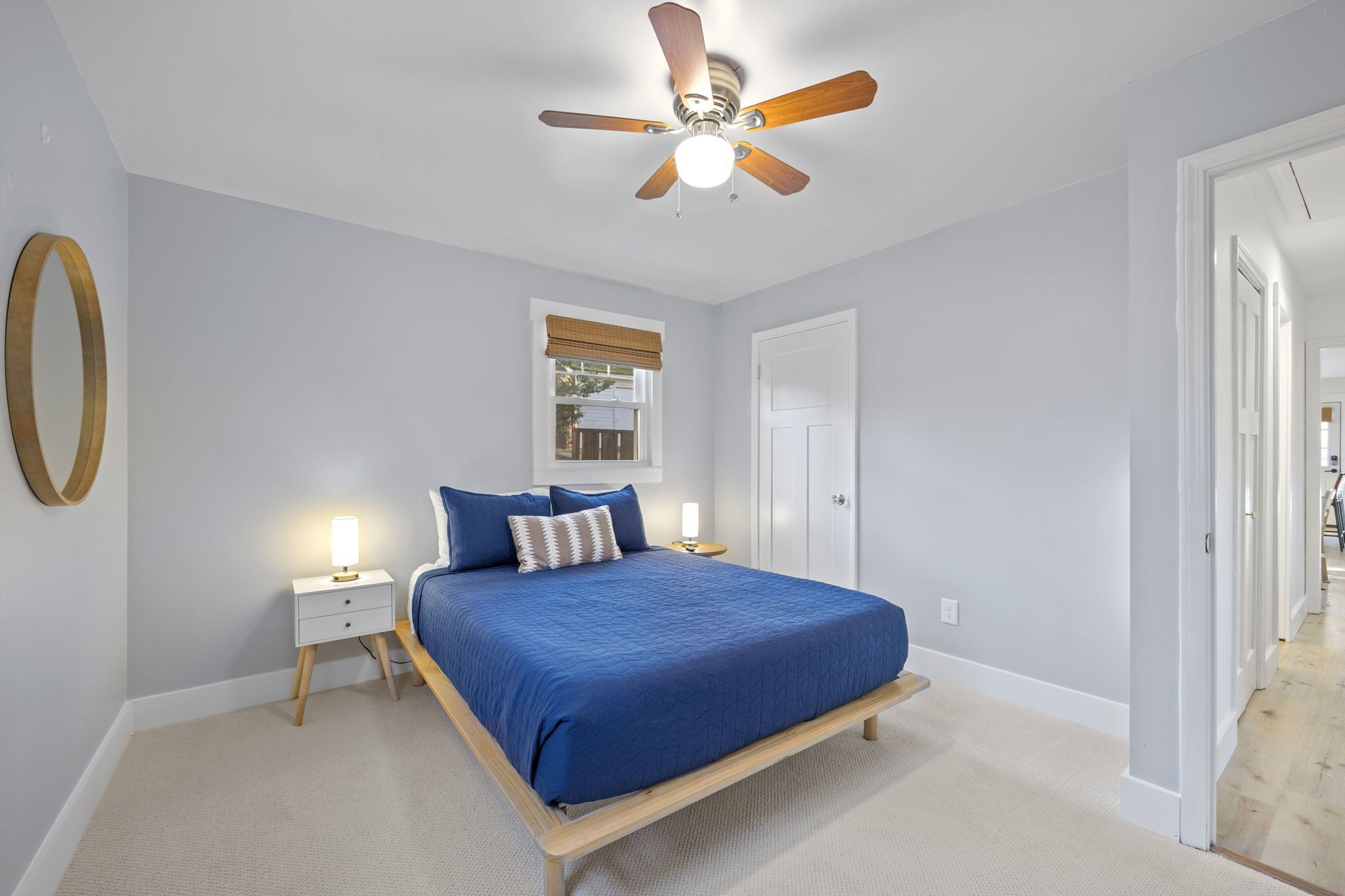 3 soverom, strykejern/-brett, wi-fi og sengetøy