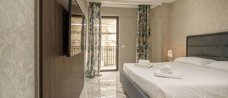 1 chambre, fer et planche Ă repasser, Wi-Fi, literie fournie